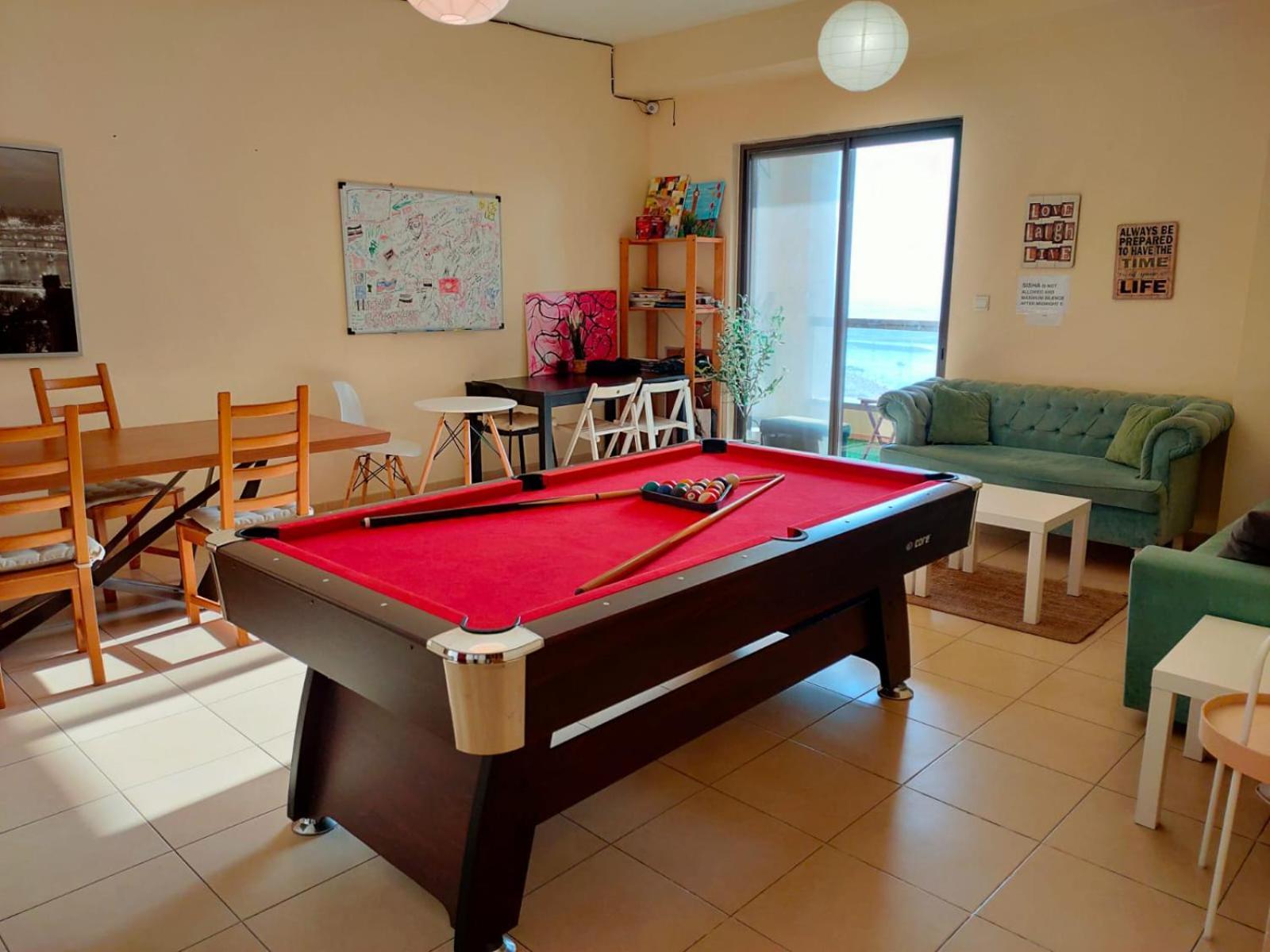 Bohemian Backpackers Hostel Dubai Exterior photo