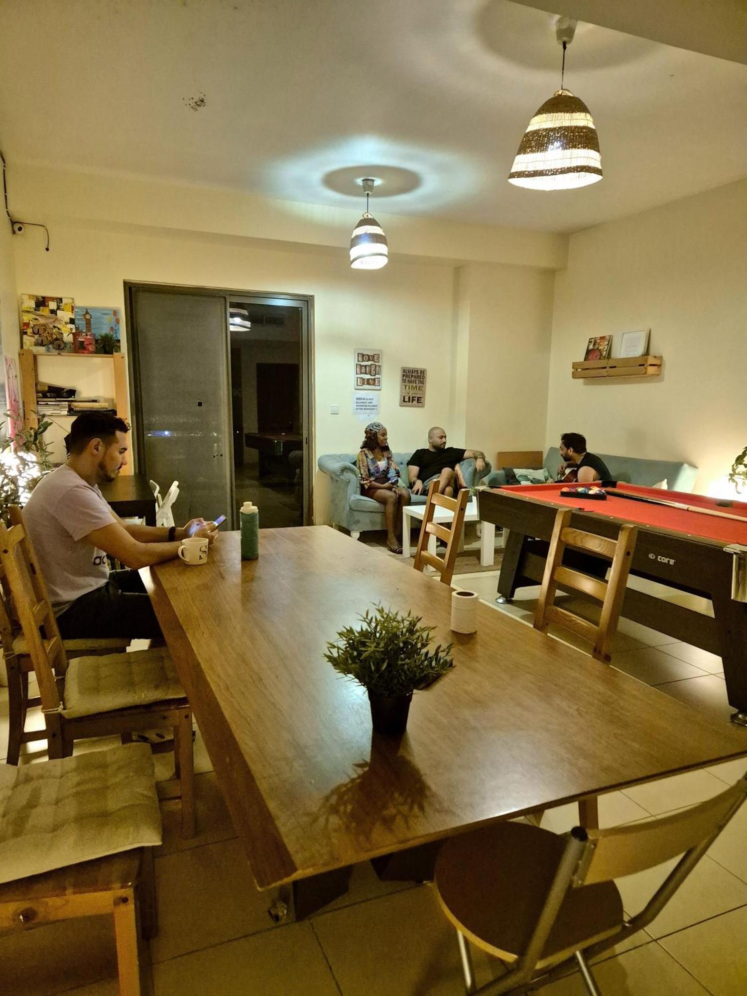 Bohemian Backpackers Hostel Dubai Exterior photo
